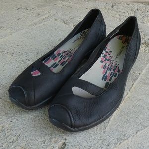 Merrell Black Gabriella Slip-on Flats